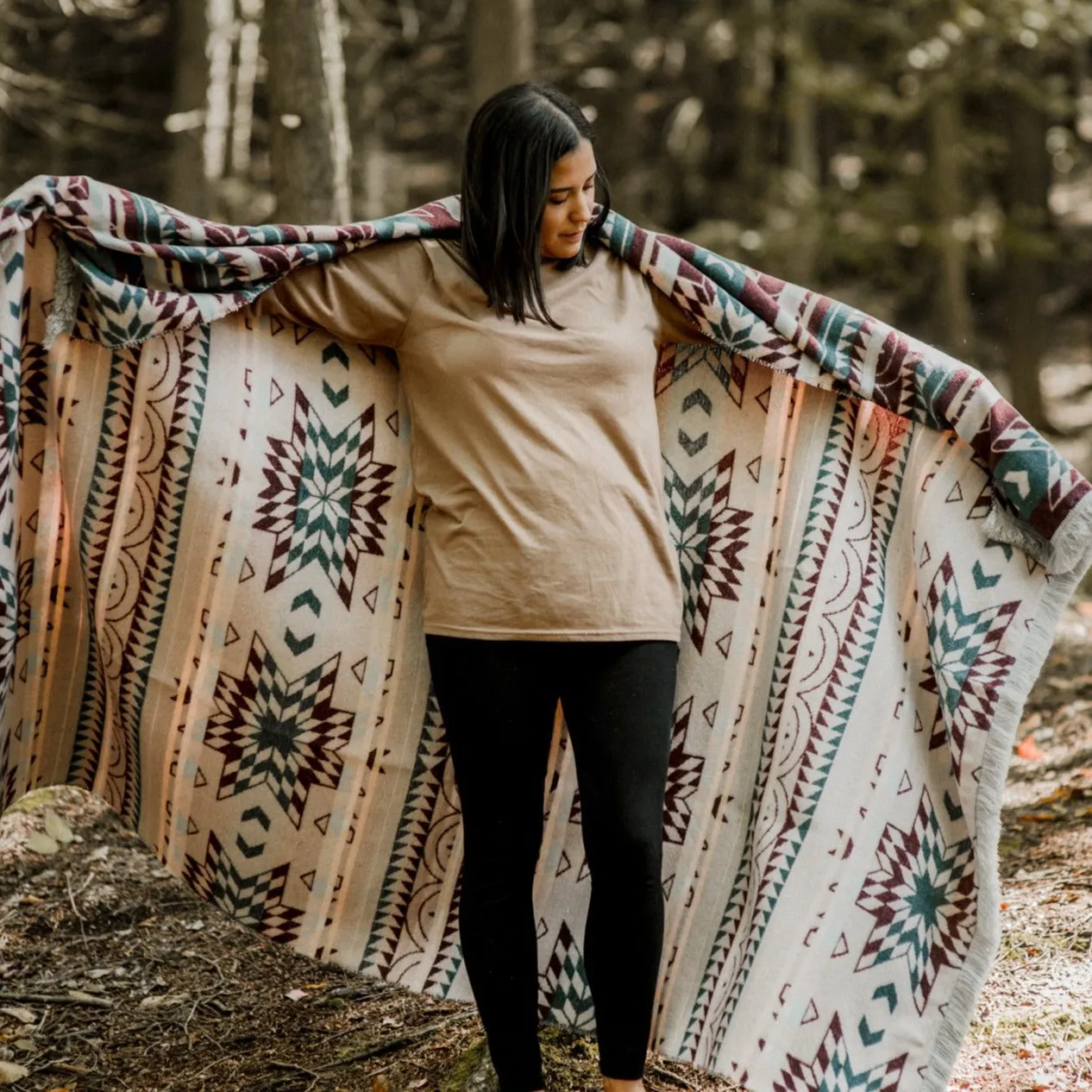 Currant Reversible Blanket