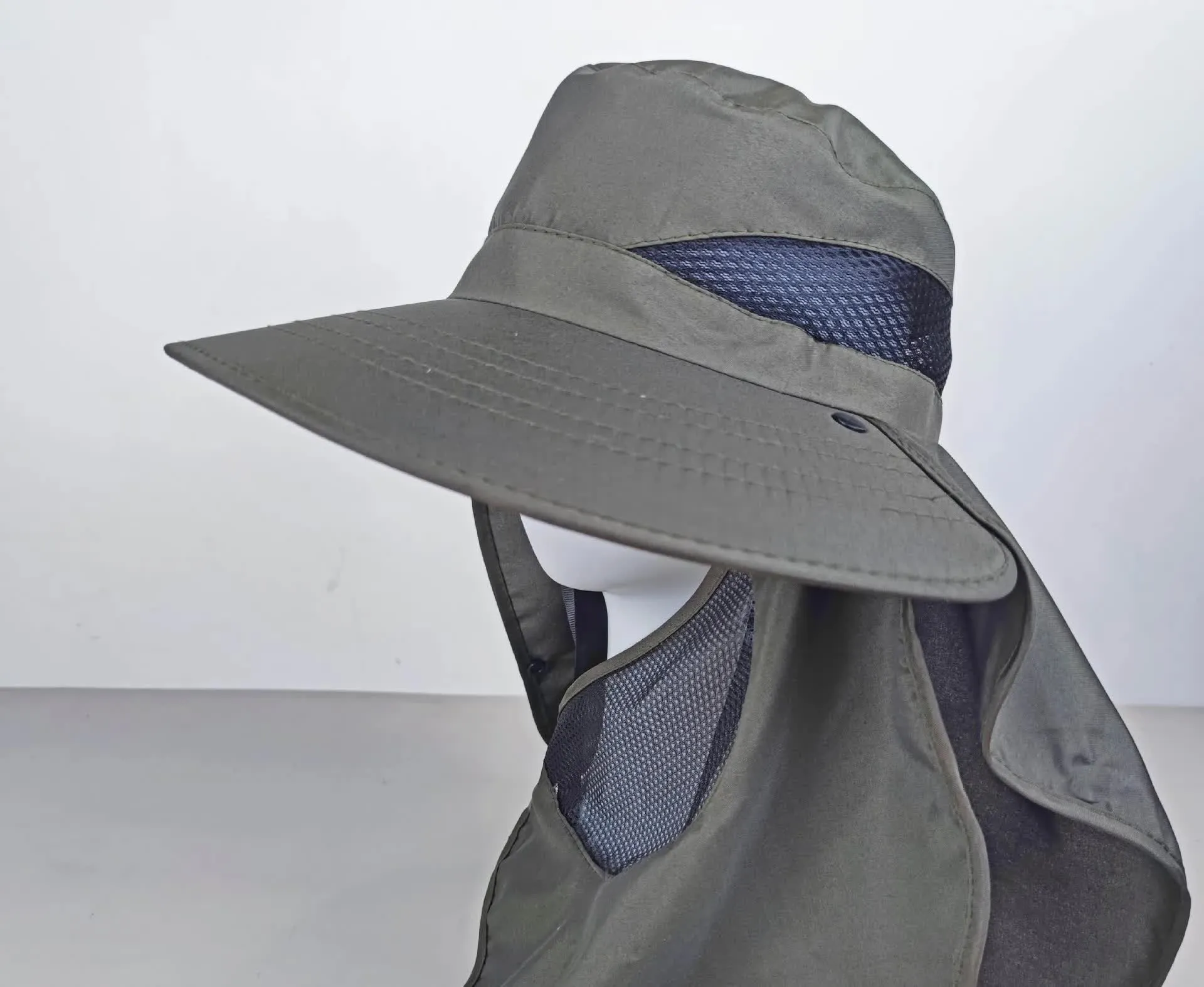 Military Green Outdoor UV Protection Hat for Men - Detachable Face & Neck Shield, Large Brim Sun Hat for Fishing, Hiking, and Outdoor Activities