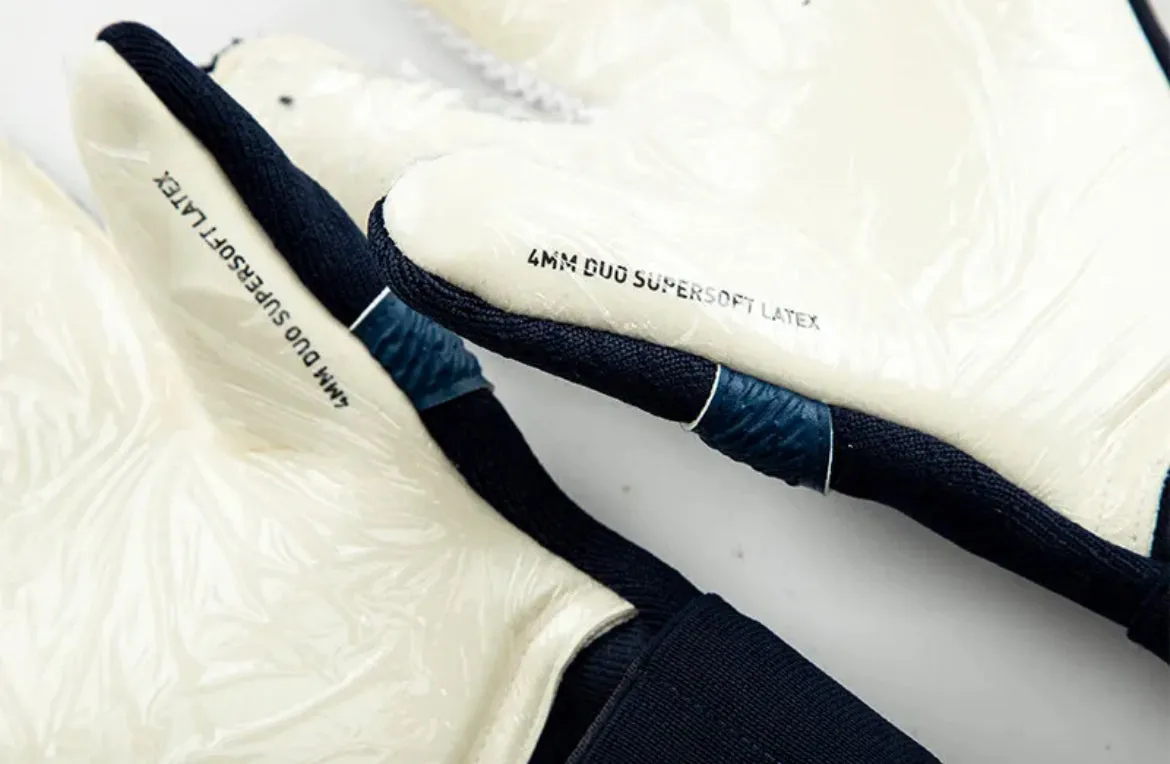 PUMA Future Pro Hybrid Goalkeeper Gloves 041842 05 NAVY/GREEN